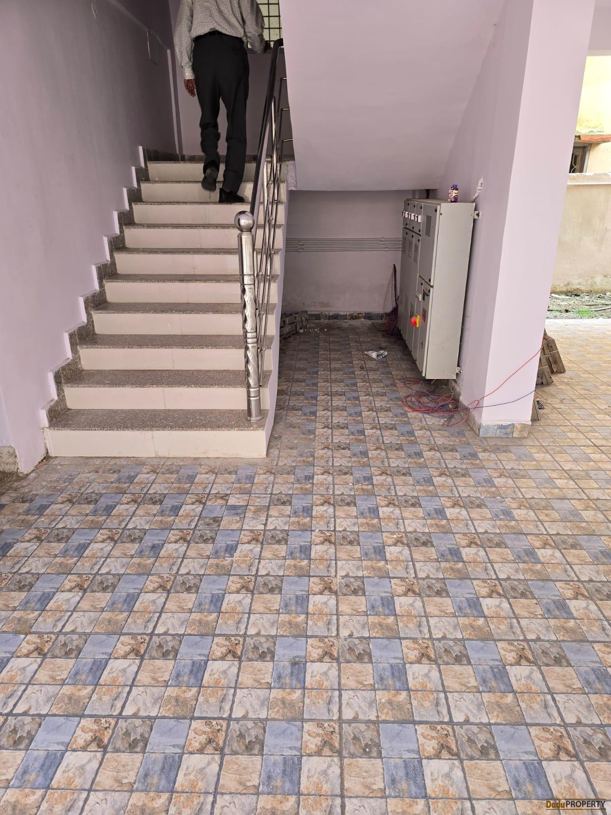 3bhk Flat for sale in Ranchi Kane Road - 3